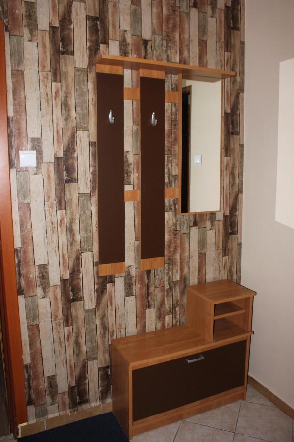 Park Lesny 'U Kaczyny' Hotel Rogow Exterior foto
