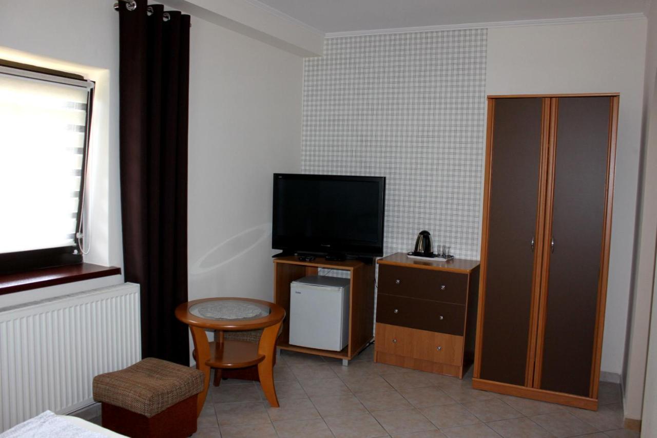 Park Lesny 'U Kaczyny' Hotel Rogow Exterior foto