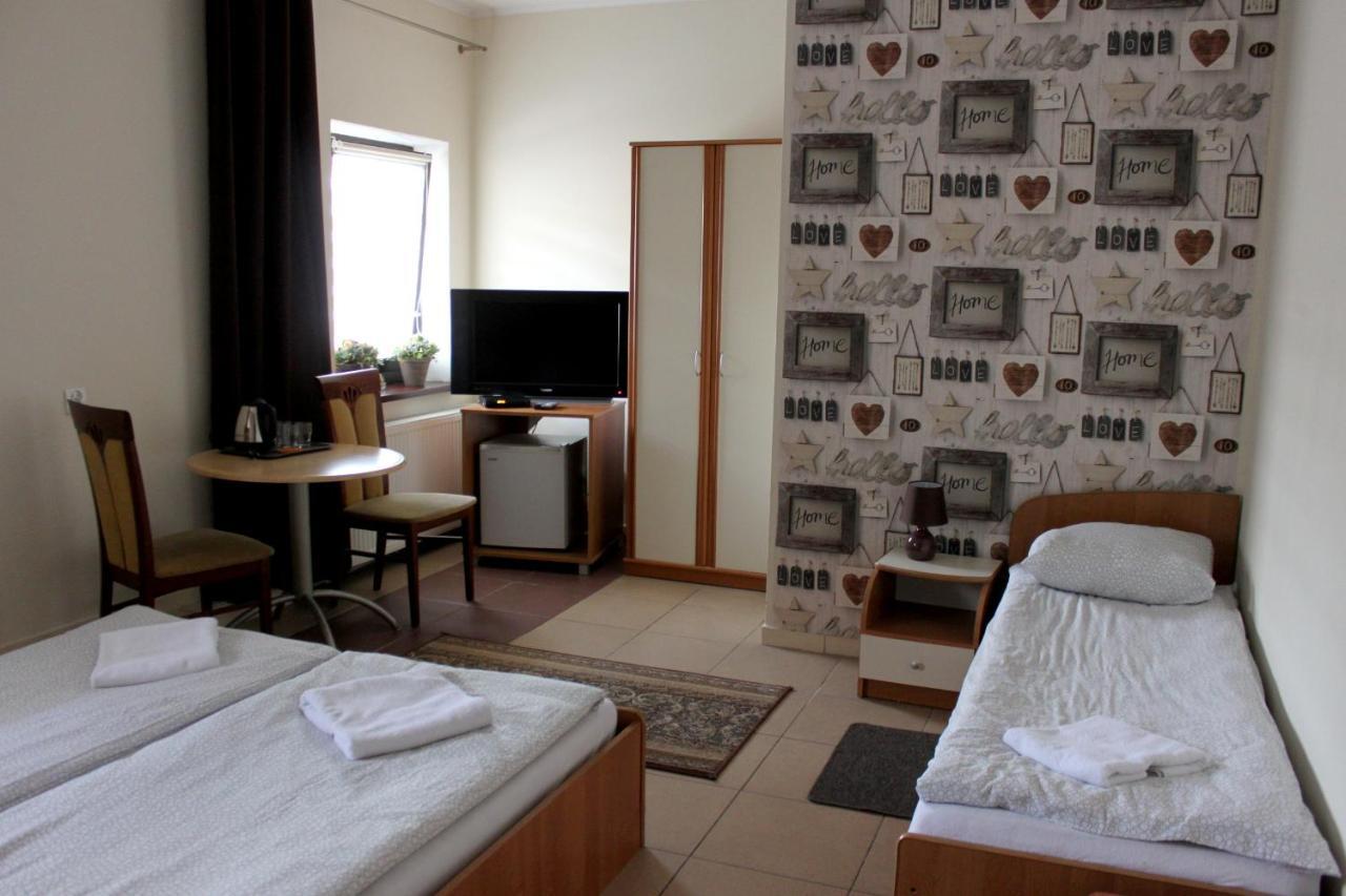 Park Lesny 'U Kaczyny' Hotel Rogow Exterior foto